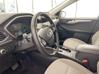 Ford Escape  2021 à St-Jérôme, Québec - 3 - w320h240px