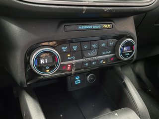Ford Escape  2021 à St-Jérôme, Québec - 9 - w320h240px