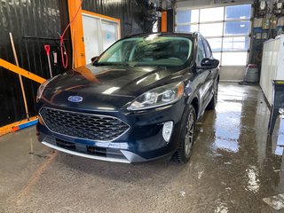 Ford Escape  2021 à St-Jérôme, Québec - 17 - w320h240px