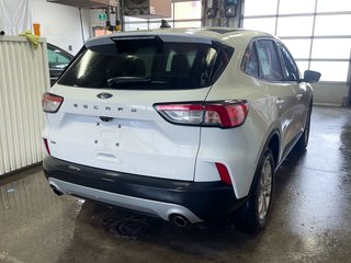 Ford Escape  2021 à St-Jérôme, Québec - 8 - w320h240px
