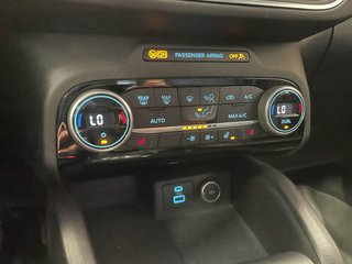 2021 Ford Escape Hybrid in St-Jérôme, Quebec - 14 - w320h240px