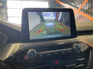 2021 Ford Escape Hybrid in St-Jérôme, Quebec - 17 - w320h240px