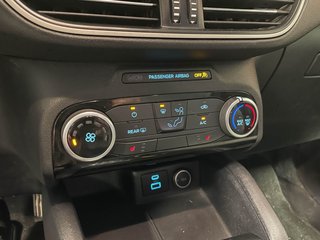 Ford Escape  2021 à St-Jérôme, Québec - 13 - w320h240px