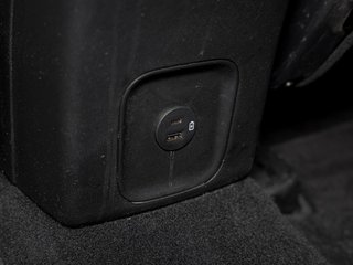 2022 Ford Escape in St-Jérôme, Quebec - 27 - w320h240px