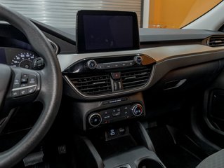 2022 Ford Escape in St-Jérôme, Quebec - 18 - w320h240px