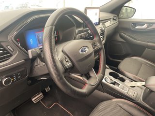 Ford Escape  2023 à St-Jérôme, Québec - 3 - w320h240px