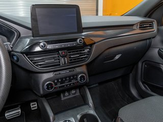 2024 Ford Escape in St-Jérôme, Quebec - 18 - w320h240px