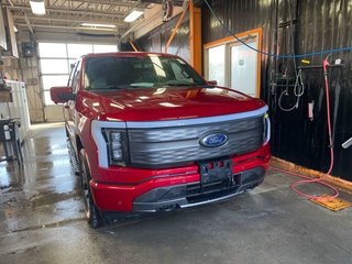 2022 Ford F-150 Lightning in St-Jérôme, Quebec - 12 - w320h240px