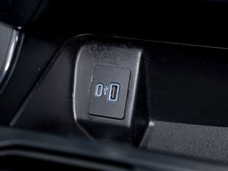 2023 Ford F-150 Lightning in St-Jérôme, Quebec - 24 - w320h240px