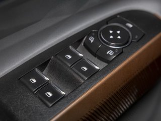 2022 Ford Maverick in St-Jérôme, Quebec - 28 - w320h240px