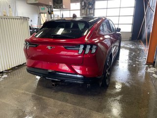 2021 Ford Mustang Mach-E in St-Jérôme, Quebec - 10 - w320h240px