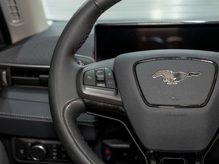 2022 Ford Mustang Mach-E in St-Jérôme, Quebec - 15 - w320h240px