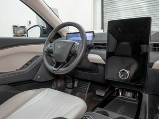 2022 Ford Mustang Mach-E in St-Jérôme, Quebec - 29 - w320h240px