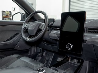 Ford Mustang Mach-E  2022 à St-Jérôme, Québec - 30 - w320h240px