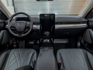 Ford Mustang Mach-E  2023 à St-Jérôme, Québec - 11 - w320h240px