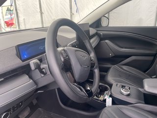 2023 Ford Mustang Mach-E in St-Jérôme, Quebec - 5 - w320h240px