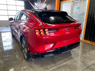 2023 Ford Mustang Mach-E in St-Jérôme, Quebec - 8 - w320h240px