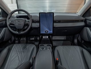 Ford Mustang Mach-E  2024 à St-Jérôme, Québec - 21 - w320h240px