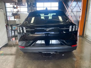 Ford Mustang Mach-E  2024 à St-Jérôme, Québec - 8 - w320h240px