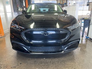 Ford Mustang Mach-E  2024 à St-Jérôme, Québec - 5 - w320h240px