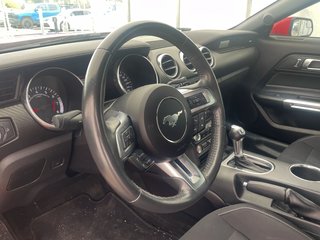 2018 Ford Mustang in St-Jérôme, Quebec - 3 - w320h240px