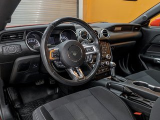 2018 Ford Mustang in St-Jérôme, Quebec - 2 - w320h240px
