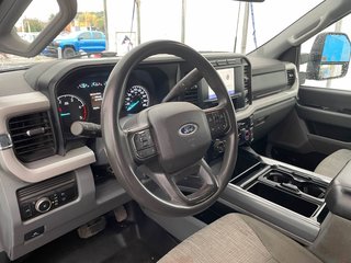 Ford Super Duty F-250 SRW  2023 à St-Jérôme, Québec - 3 - w320h240px