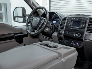 Ford Super Duty F-350 DRW  2021 à St-Jérôme, Québec - 26 - w320h240px