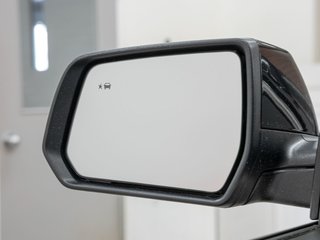 2023 GMC Acadia in St-Jérôme, Quebec - 35 - w320h240px