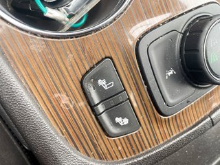 GMC Acadia  2023 à St-Jérôme, Québec - 13 - w320h240px