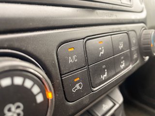 2021 GMC Canyon in St-Jérôme, Quebec - 14 - w320h240px