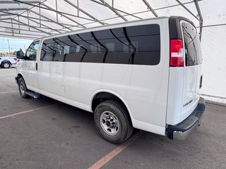 2022 GMC Savana Passenger in St-Jérôme, Quebec - 5 - w320h240px