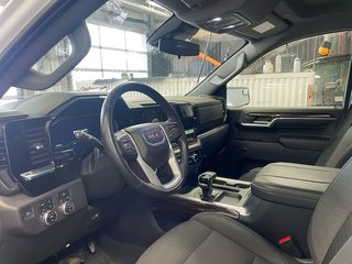 2023 GMC Sierra 1500 in St-Jérôme, Quebec - 4 - w320h240px