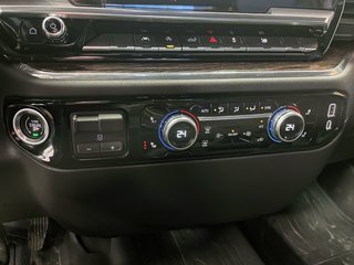 2023 GMC Sierra 1500 in St-Jérôme, Quebec - 13 - w320h240px