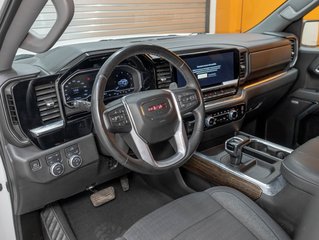 GMC Sierra 1500  2024 à St-Jérôme, Québec - 2 - w320h240px