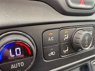 2018 GMC Terrain in St-Jérôme, Quebec - 18 - w320h240px