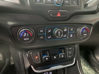 GMC Terrain  2020 à St-Jérôme, Québec - 16 - w320h240px