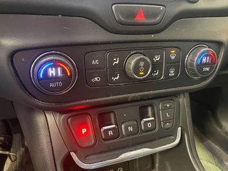 GMC Terrain  2020 à St-Jérôme, Québec - 17 - w320h240px