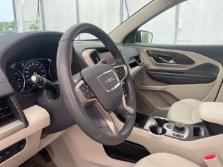 GMC Terrain  2023 à St-Jérôme, Québec - 5 - w320h240px