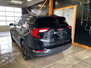 2023 GMC Terrain in St-Jérôme, Quebec - 6 - w320h240px