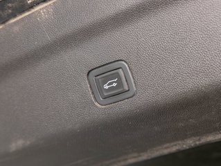 GMC Yukon XL  2021 à St-Jérôme, Québec - 34 - w320h240px