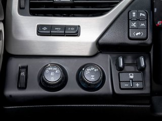 2020 GMC Yukon in St-Jérôme, Quebec - 24 - w320h240px