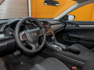 Honda Civic  2018 à St-Jérôme, Québec - 2 - w320h240px