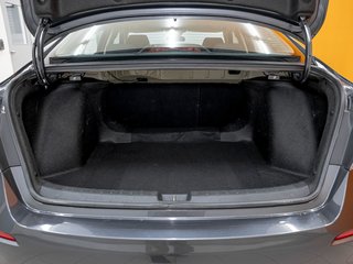 Honda Civic  2022 à St-Jérôme, Québec - 31 - w320h240px