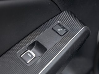 2022 Honda Civic in St-Jérôme, Quebec - 35 - w320h240px