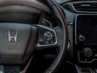 2017 Honda CR-V in St-Jérôme, Quebec - 16 - w320h240px
