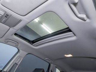 2020 Honda CR-V in St-Jérôme, Quebec - 4 - w320h240px