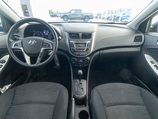 2017 Hyundai Accent in St-Jérôme, Quebec - 12 - w320h240px