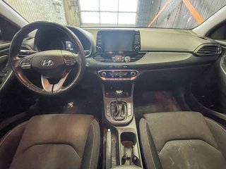 Hyundai Elantra GT  2018 à St-Jérôme, Québec - 10 - w320h240px