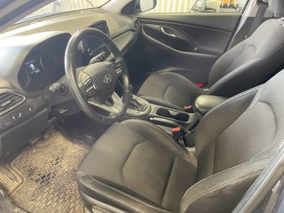 Hyundai Elantra GT  2018 à St-Jérôme, Québec - 4 - w320h240px